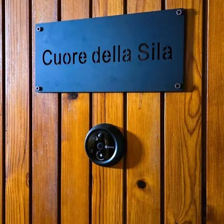 شقة Cuore Della Sila كاميغلياتيلو سيلانو